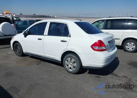 2011 Nissan Versa 1.6 из США, поврежденный, VIN 3N1CC1AP1BL390671